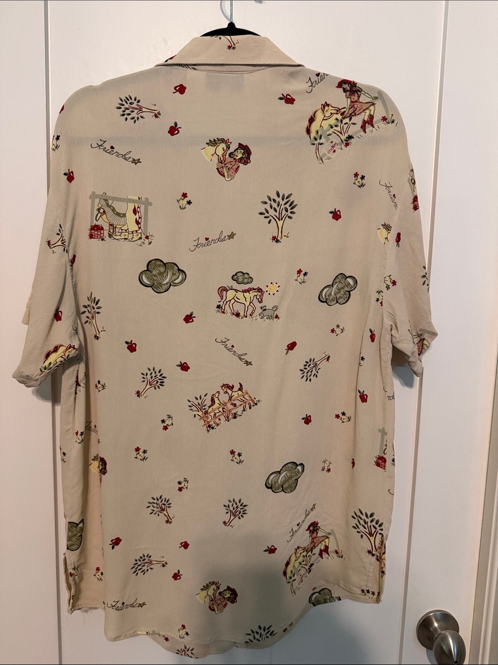Lady Reiner Cowgirl Couture Western Horse Print Short-Sleeve Button-Down Shirt - Picture 4 of 11